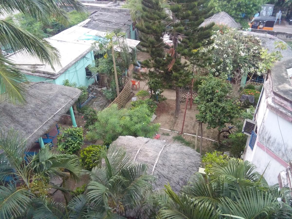 Hotel Sun Village Puri Bagian luar foto